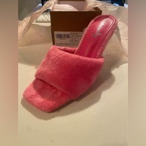 Brand New Pink Furry High Heels Size 8